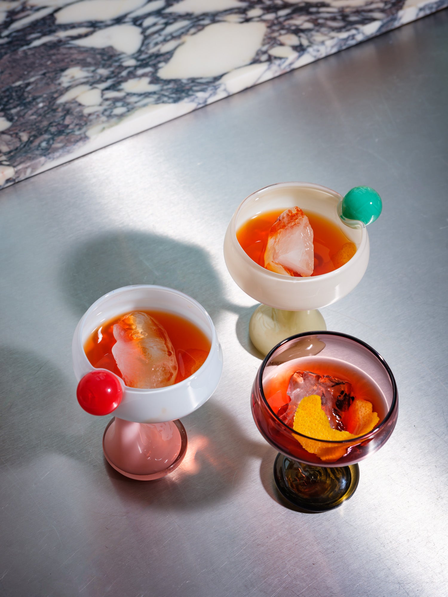 The Signature Glass with a Twist