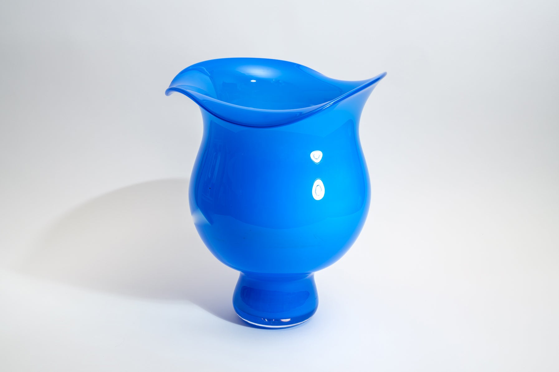 The Vase Mega